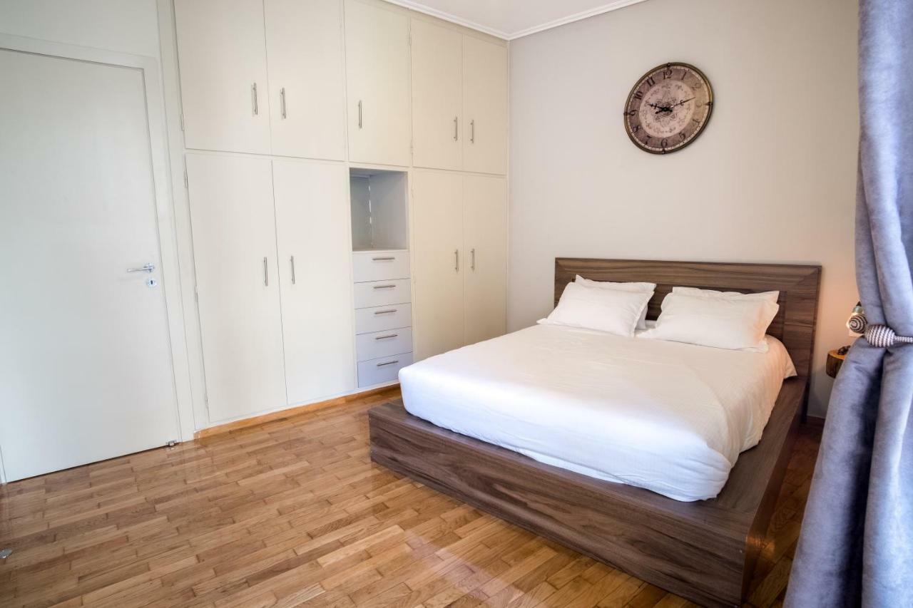 Comfy Apartment Of 104 M² Near Metro! Athens Exterior photo